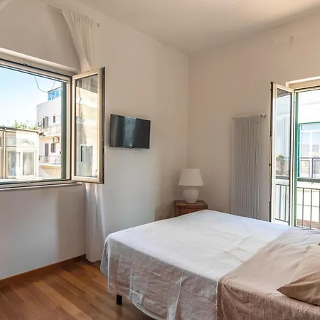 Sun Apartment